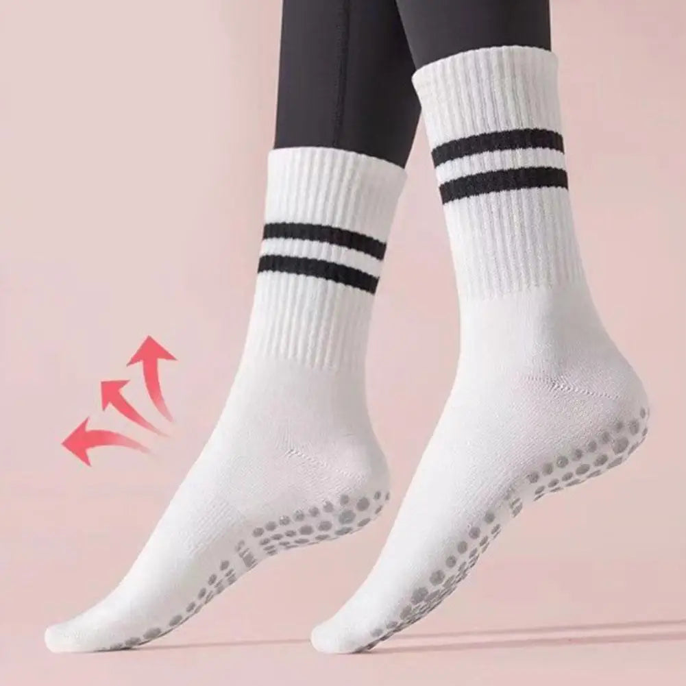 8 Colors Sports Socks Cotton Mid-tube Bottom Professional Non-slip